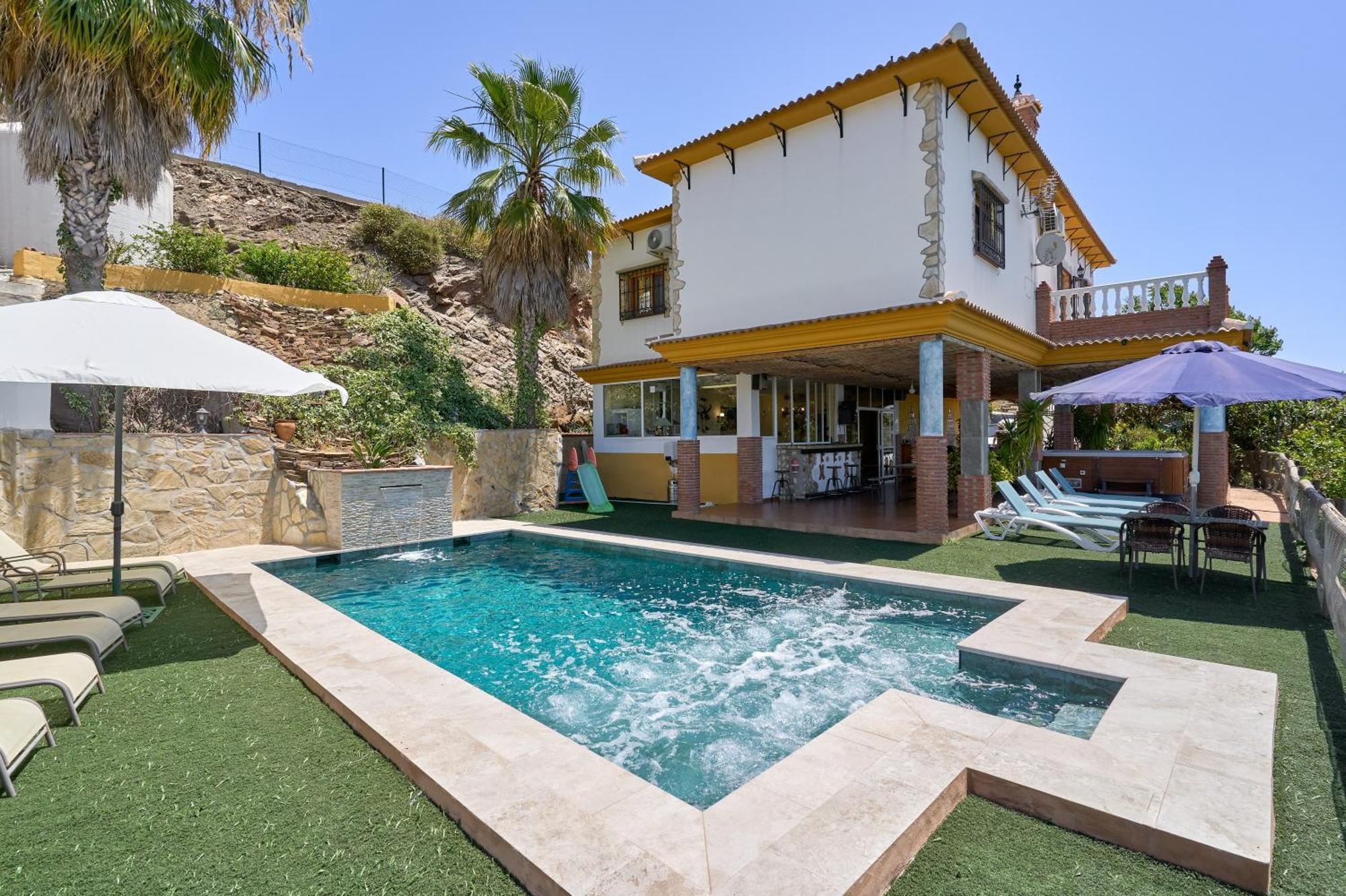 Holiday Home,1765609302:JPEG